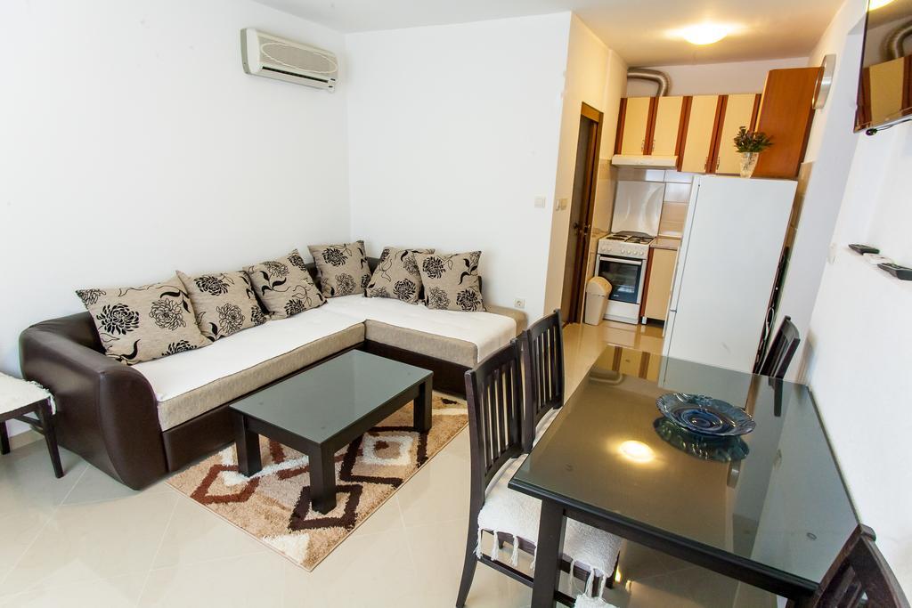 Apartments Ljubica Herceg Novi Rom bilde