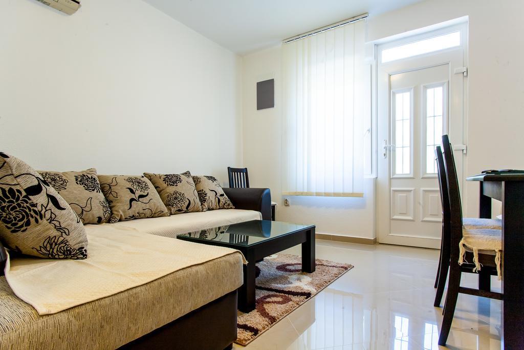 Apartments Ljubica Herceg Novi Rom bilde