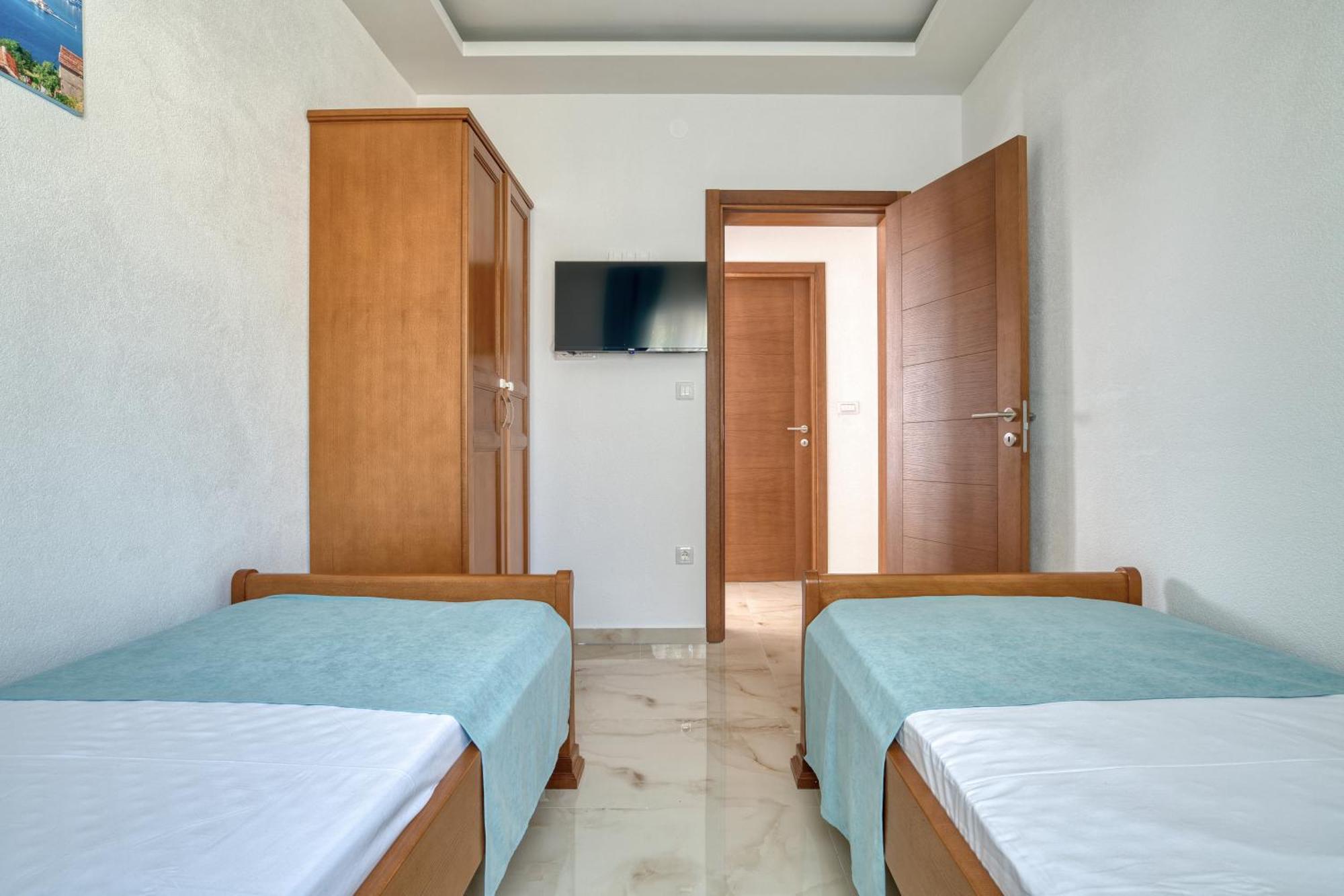 Apartments Ljubica Herceg Novi Eksteriør bilde
