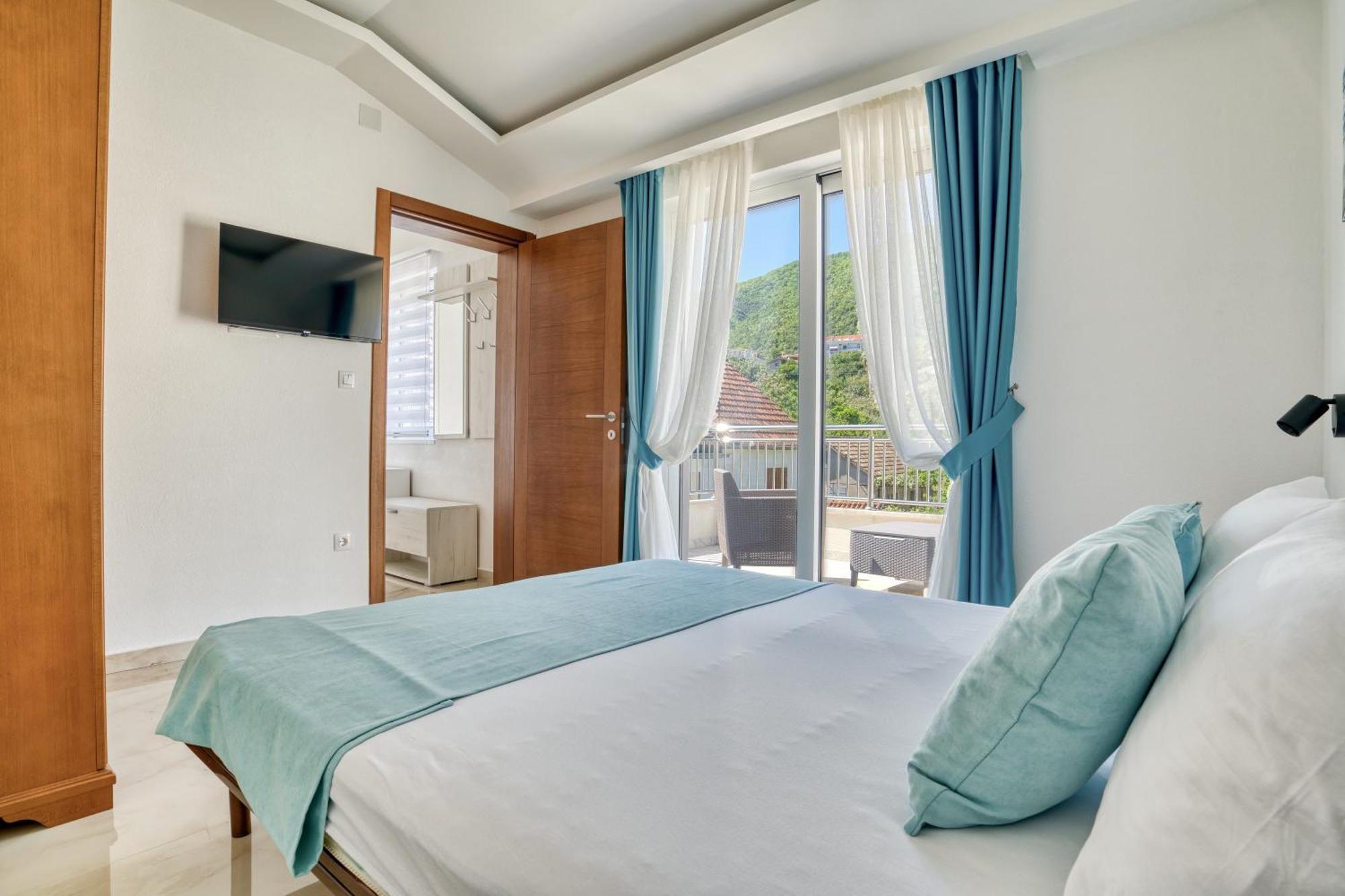 Apartments Ljubica Herceg Novi Eksteriør bilde