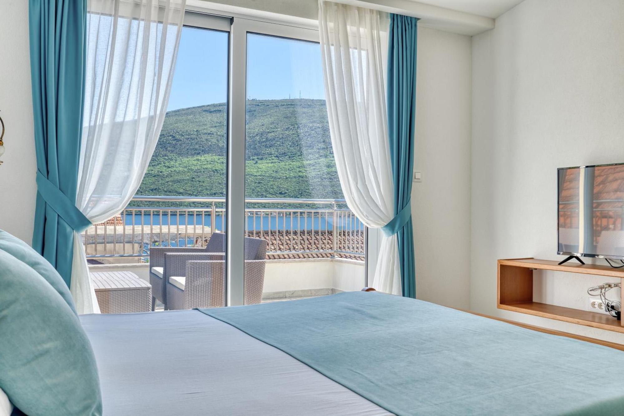 Apartments Ljubica Herceg Novi Eksteriør bilde